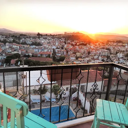 Bed and Breakfast Dreams 4*