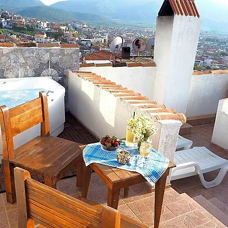 Dreams Bed & Breakfast 4*