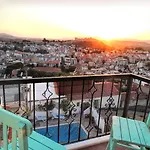 Bed & Breakfast Dreams 4*