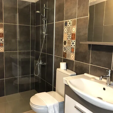 Bed & Breakfast Dreams 4*